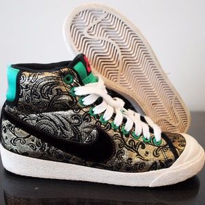 COPY - Women's Nike Chucks (DEAD-STOCK)